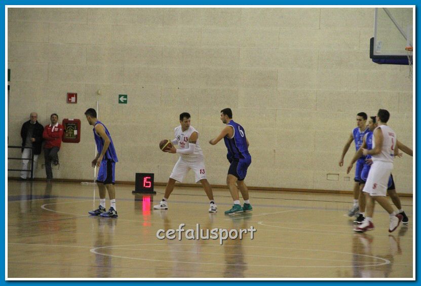 121223 Aquila 207_tn.jpg